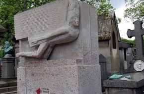 Tumba de Oscar Wilde - P�re Lachaise