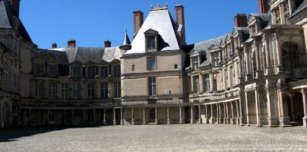 Patio Oval del Palacio de Fontainebleau