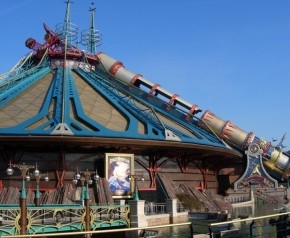 Space Mountain - Disneyland Par�s