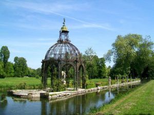 Isla del Amor, Palacio de Chantilly. Wikimedia Commons, autor P. Poschadel