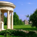 Templo de Venus en los jardines del Palacio de Chantilly Templo de Venus en los jardines del Palacio de Chantilly
