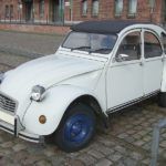 Clica aquí para saber más sobre el Tour privado por París en Citroen 2CV Tour privado por París en Citroen 2CV