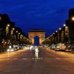 Arc de triomphe Paris by Night.jpg